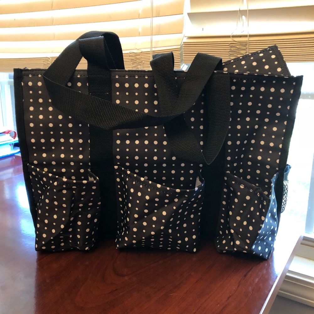 31 zip top organizing utility tote